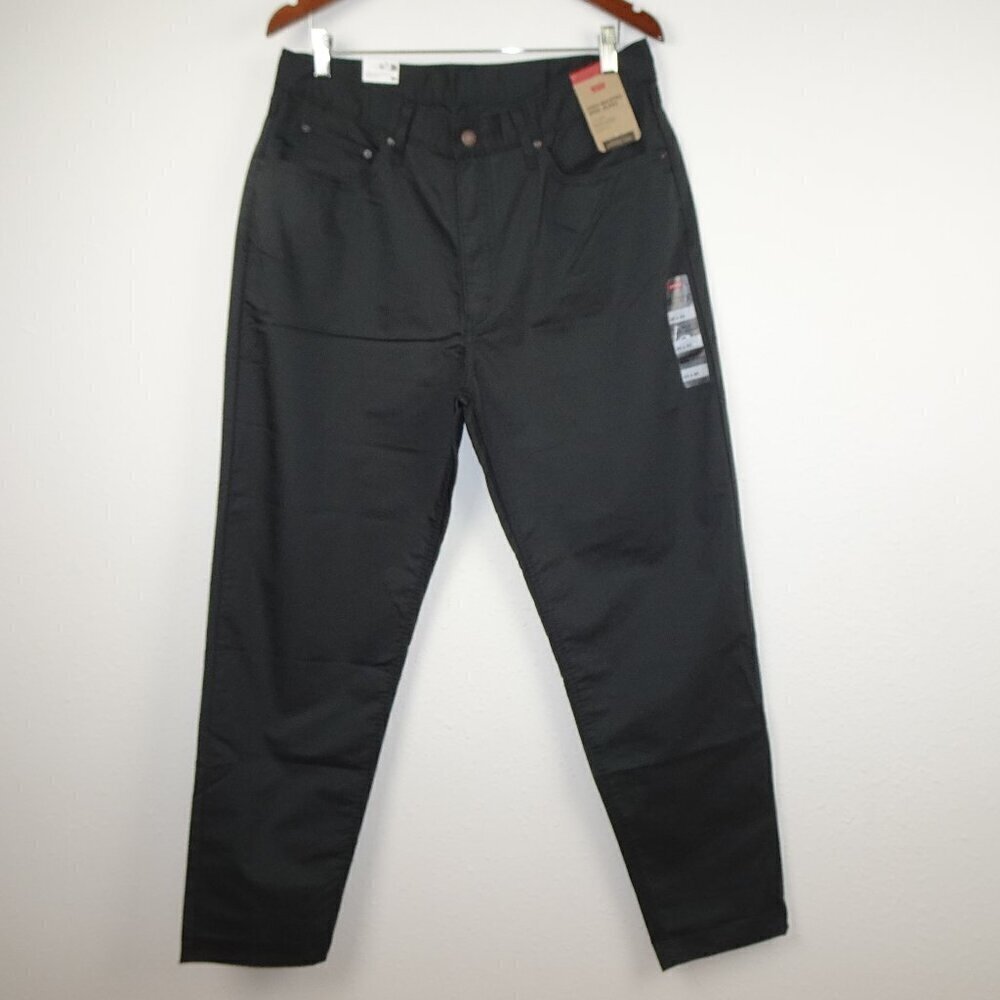 Levi's Mom Jeans Women's Size 33x30 Black Blended Fabric READ MEASUREMENTS